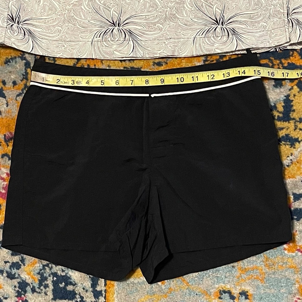 Patagonia Button Out Boardie Set (Skirt and Shorts) - Picture 11 of 14